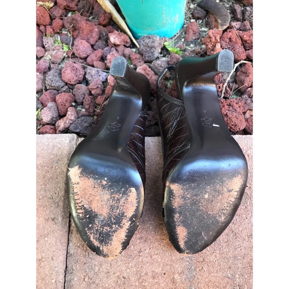 Charles by Charles David Heels - Picture 5 of 7